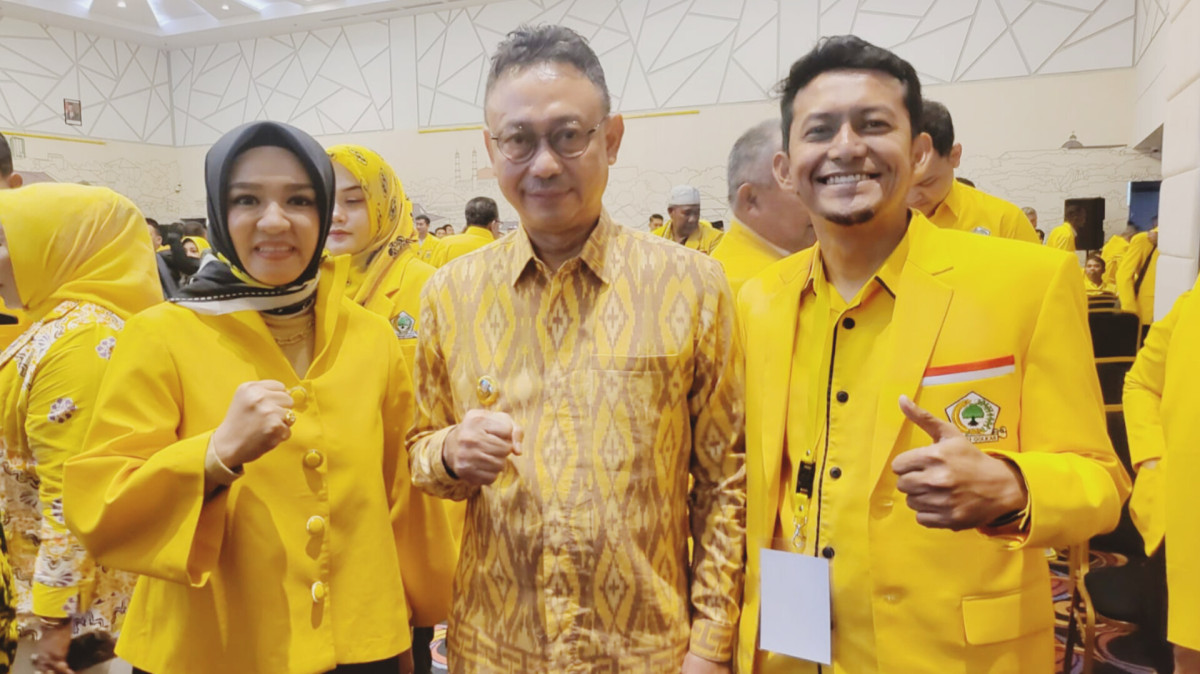 Rapimda Dan Rakerda Partai Golkar Kalbar Menetapkan Maman Abdurahman