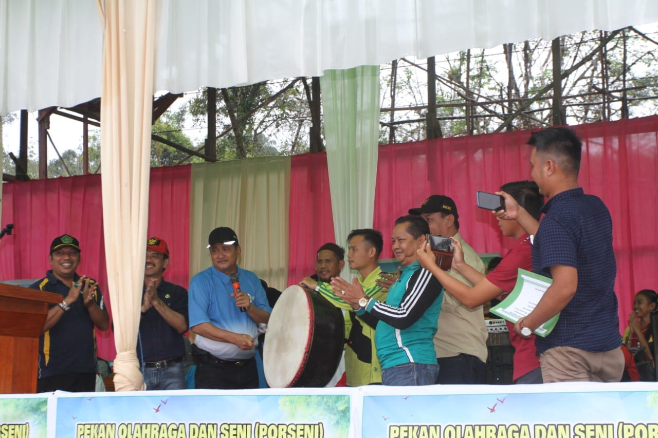 Buka Porseni Bunut Hulu, Nasir: Mencari Kawan, Bukan Lawan