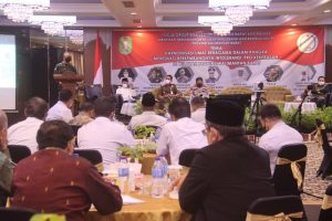 Bertindak selaku narasumber dalam acara yang dibuka oleh Gubernur Kalbar, Sutarmidji ini, antara lain: Kasdam XII/Tanjungpura, Brigjen TNI Djauhari, Kapolda, Irjen Pol R. Sigid Trihardjanto, Ketua MUI, M. Basri Har, Asintel Kajati, Taliwondo, Pakar Sejarah dan Budaya Kalbar, Syafarudin Usman dan Uskup Agung Pontianak, Mgr. Agustinus Agus.