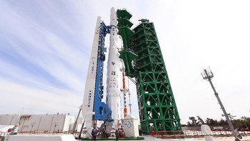 Roket Luar Angkasa Korea Selatan KSLV-II NURI. Foto: REUTERS/Korea Aerospace Research Institute