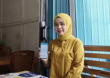 Layanan Kelistrikan Semakin Mudah, Warga Ketapang Dimanjakan Aplikasi PLN Mobile