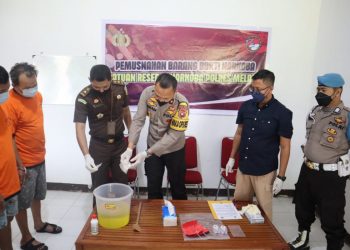 87,81 Gram Sabu Dilarutkan dengan Cairan Dibuang ke Septic Tank