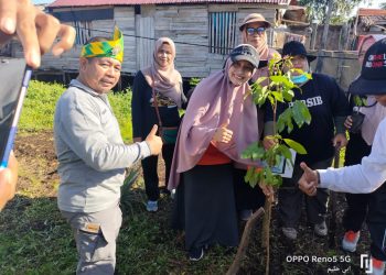 Refleksi Hari Bumi 2022, Kolaborasi Organisasi se-Pontianak Lakukan Penghijauan