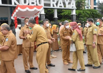 Bupati Muda Ajak ASN Kejar Bola Layani Masyarakat