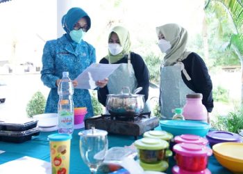 PKK Pontianak Gelar Lomba Olah Makanan Bagi Bumil dan Baduta
