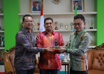 Pontianak – Kuching Jajaki Kerjasama Pariwisata