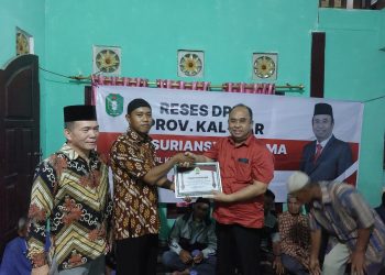 Reses ke Sambas, Wakil Ketua DPRD Kalbar Serap Aspirasi Warga Desa Tri Kembang