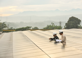 PLN Gandeng Tiga Produsen PLTS, Siap Bangun Pabrik Solar Panel Terbesar se-Asia Tenggara