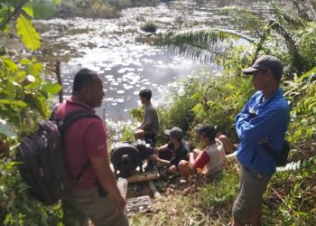 Polisi Selidiki PETI di Sungai Seberuang, Pemilik Mesin dan Pekerja Beri Perlawanan