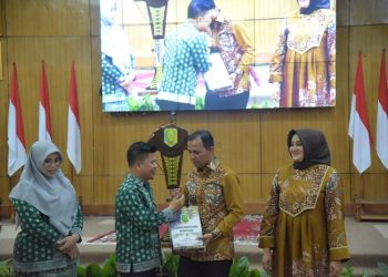 Pisah Sambut Kapolres Sambas, Bupati Satono Kenang Perjuangan Bersama AKBP Laba Meliala