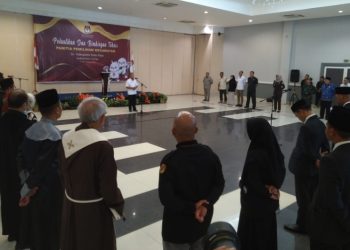 Pelantikan 45 PPK se-Kubu Raya, Bupati Minta Partisipasi Pemilih Ditingkatkan