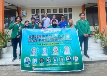 KL-PKM di SMKN 1 Sungai Raya, Dosen dan Mahasiswa UNU Kalbar Ajarkan Teknik Pemasaran Hasil Pertanian