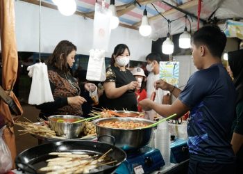 Listrik Andal, Pelaku UMKM di Stadion Kridasana Singkawang Raup Jutaan Rupiah Setiap Hari