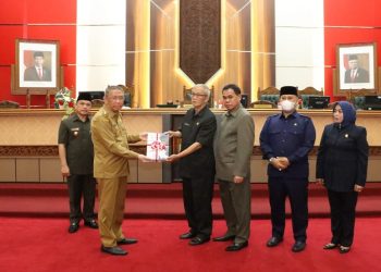 Gubernur Sampaikan LKPJ 2022, DPRD Kalbar Bentuk Pansus