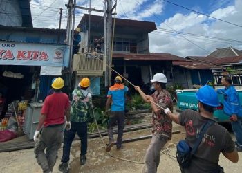 Tingkatkan Keandalan Pasokan Listrik, PLN UP3 Sanggau Rutin Rawat Aset-aset Kelistrikan