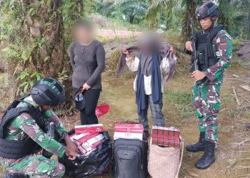 Satgas Pamtas Gagalkan Penyelundupan Rokok Asal Malaysia di Badau