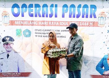 Gelar Operasi Pasar Telur di Pemangkat, Pemkab Sambas Subsidi Rp500 Per Butir