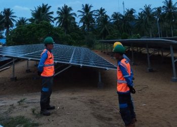 Perkuat Sistem Kelistrikan Daerah Perbatasan, PLN Kembangkan PLTS di Sambas