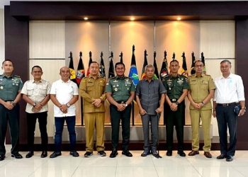 Bahas Gawai Akbar Napak Tilas, Bupati Martin Audiensi ke Pangdam Tanjungpura
