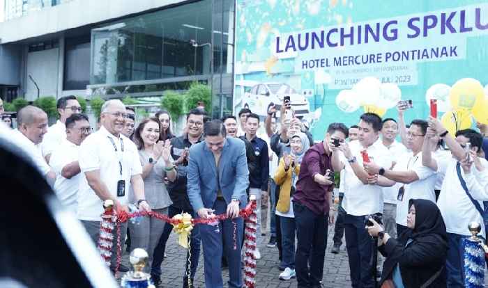 Dorong Peningkatan Ekosistem Electrifying Vehicle Di Kalbar, PLN ...