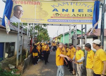Peresmian ‘Kampung Sobat Anies’ di Kelurahan Banjar Serasan, 50 Rumah Ditempel Stiker Anies Baswedan