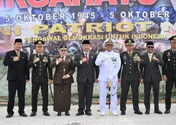 Sekda Alex Hadiri Upacara HUT ke-78 TNI