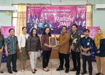 Tingkatkan Partisipasi Pemilih, KPU Bengkayang Goes to Campus Gelar Nobar Film