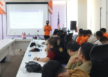 Tingkatkan Kemampuan SAR, Ratusan Personel Basarnas dan RCC Malaysia Latihan di Entikong