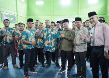 Bupati Satono Kukuhkan Persatuan Sepak Bola Pemdes se-Kecamatan Teluk Keramat