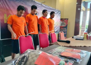 Polisi Ciduk Empat Pengedar Sabu di Kubu Raya
