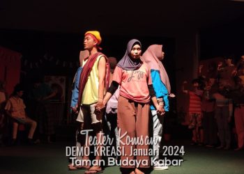 TEATER KOMSAN Persembahkan DEMO-KREASI Karya Ali Wafan