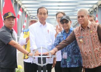 Presiden Resmikan Duplikasi Jembatan Kapuas I