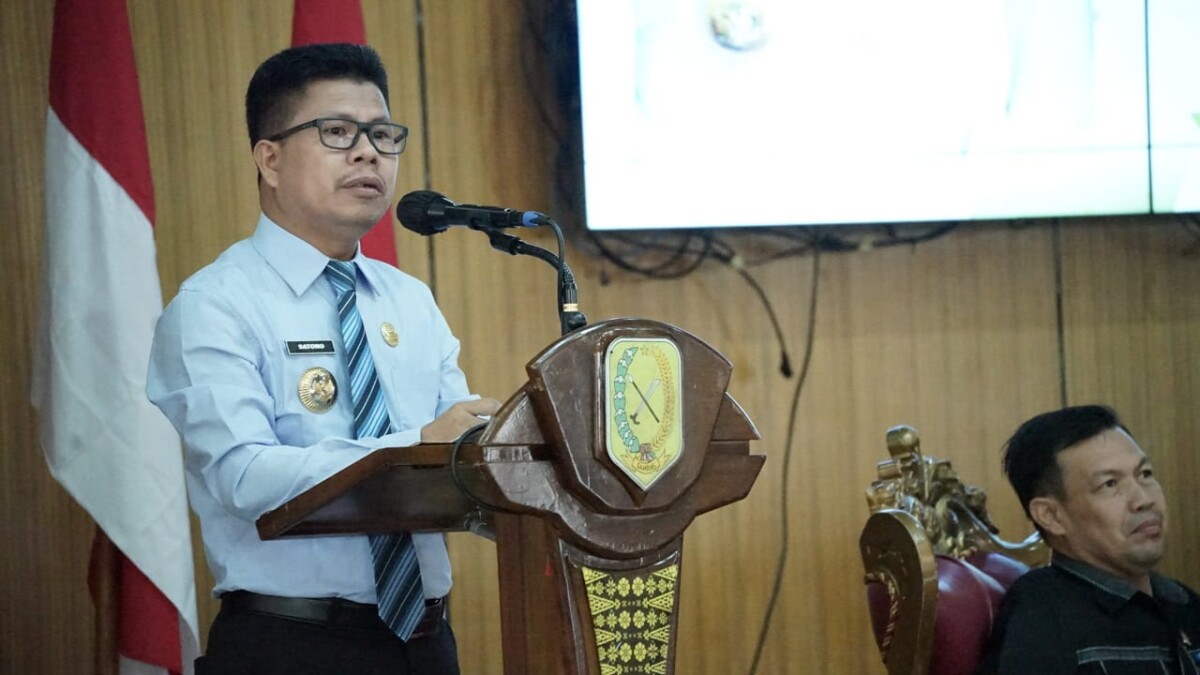 Bupati Satono membuka Musyawarah RPJPD dan Musyawarah RKPD Kabupaten Sambas Tahun 2025. Foto: Imbran/Jurnalis.co.id