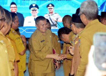 Sekda Kubu Raya, Yusran Anizam membuka Bimtek Pengelolaan Keuangan Desa. Foto Syamsul Arifin/Jurnalis.co.id