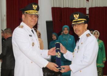 Pj Gubernur Harisson Lantik H Ismail sebagai Pj Bupati Mempawah