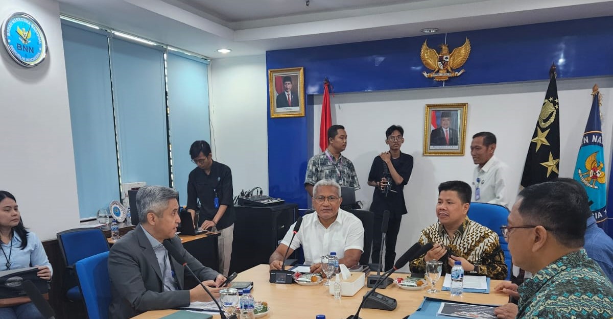 Bupati Satono melobi Kepala BNN Repulik Indonesia untuk pembentukan Badan Narkotika Nasional Kabupaten Sambas, Jumat, 19 April 2024. Foto: Imbran/Jurnalis.co.id