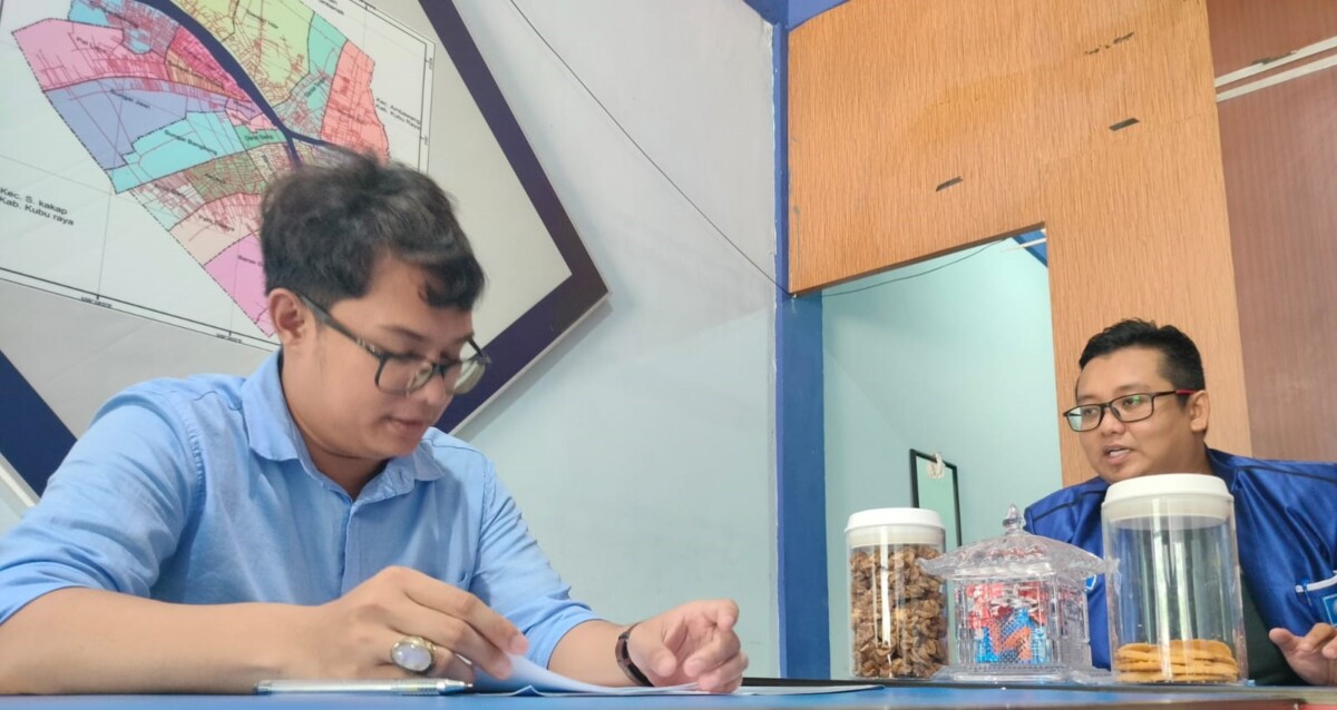 dr Akbar Rahmat Putra mendaftar ke PAN sebagai Bakal Calon Wali Kota Pontianak, Minggu, 28 April 2024. Foto: HYD/Jurnalis.co.id