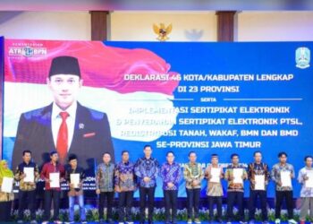 Menteri AHY Luncurkan Implementasi Sertifikat Tanah Elektronik se-Jawa Timur