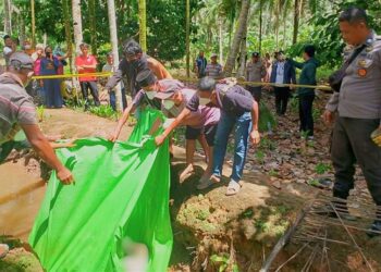 Lansia di Batu Ampar Ditemukan Meninggal Dalam Parit Kebun Kelapa
