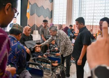 Pj Bupati Kubu Raya Syarif Kamaruzaman menghadiri Peringatan Hari Disabilitas Internasional (HDI) Tahun 2024 tingkat Kabupaten Kubu Raya di Aula Praja Utama Kantor Bupati Kubu Raya, Kamis (14/11/2024).