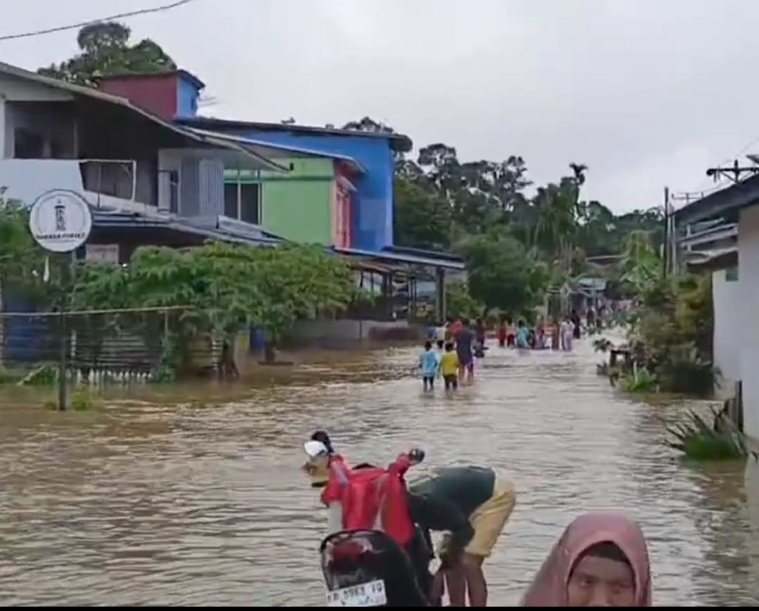 Banjir yg melanda Kabupaten Sekadau.