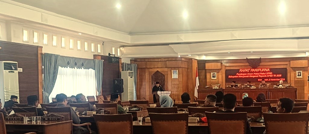 Sidang Paripurna DPRD Kabupaten Mempawah