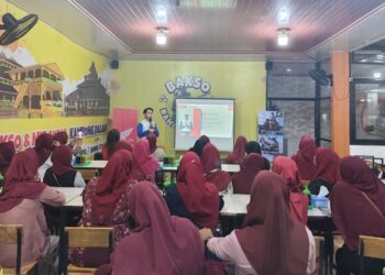 Keselamatan Berkendara Bersama Ibu-ibu Senam Saigon