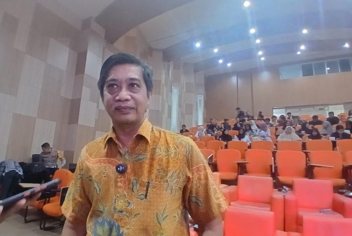 Prof. Heri Sujaini, ST, MT Dosen Teknik Informatika yang juga merupakan anggota Tim peneliti layanan publik. FOTO: Achmad Mundzirin/JURNALIS.co.id