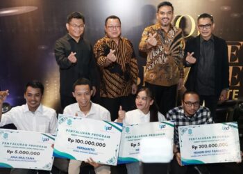 Acara yang bertajuk “Yok Kite Bejumpe” di cetuskan Bank Kalbar bertempat di Barocks Cafe Jakarta Jumat (6/12).