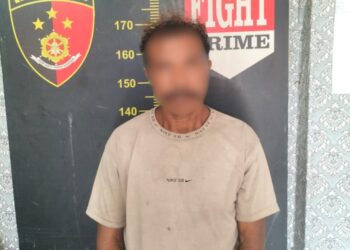 Pelaku, seorang pria berinisial YT (51), warga Kabupaten Kayong Utara, telah diamankan di Polres Kubu Raya untuk proses hukum lebih lanjut.