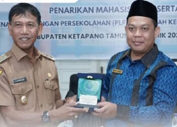 Farhan Kembali Serahkan Mahasiswa Program PLP dan KKM ke Universitas PGRI Pontianak