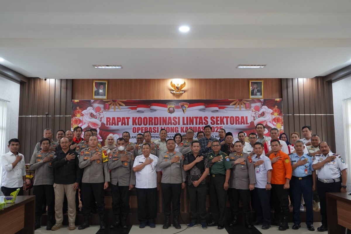 Polres Kubu Raya menggelar rapat koordinasi lintas sektoral secara virtual pada Rabu (22/1),