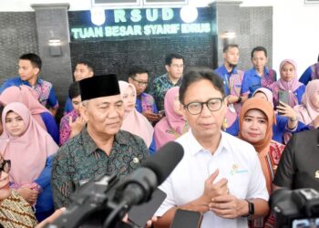 Menteri Kesehatan RI Budi Gunadi Sadikin melakukan kunjungan kerja ke Kabupaten Kubu Raya, Jumat (10/1/2025).