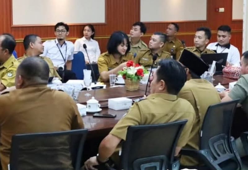 Caption: Pelaksanaan rapat persiapan yang dipimpin Pj Sekda. Foto: Prokopim Pemkab Ketapang.